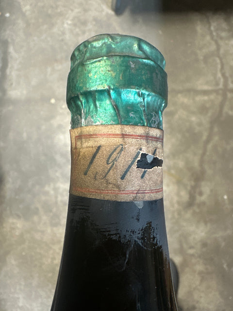 Caluso (1911 or 1914 most likely Erbaluce or Passito)