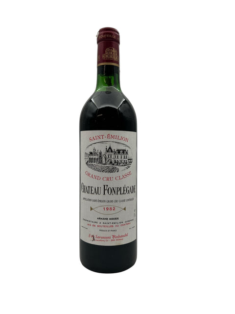 Flaske af Chateau Fonplégade Saint-Émilion 1982 rødvin