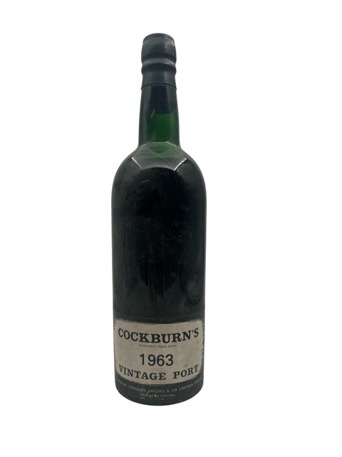 Flaska med Cockburn's Vintage Port 1963