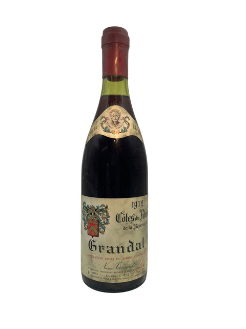 Flaska rött vin från Côtes du Rhône Grandal 1972