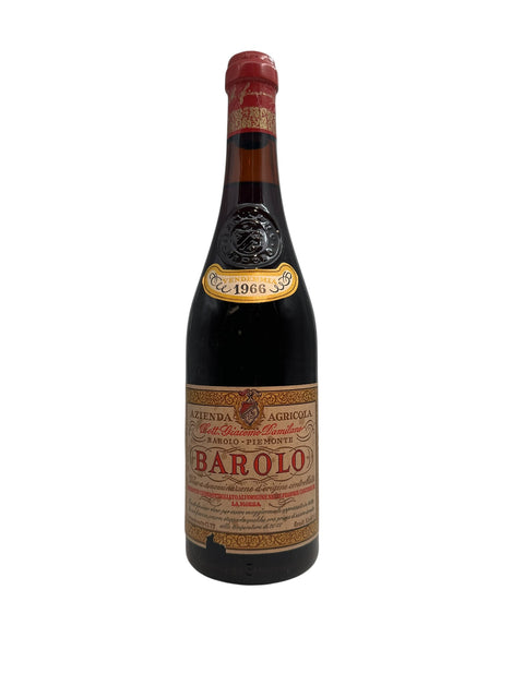 Flasche Barolo Giacomo Damilano 1966 mit klassischem Etikett
