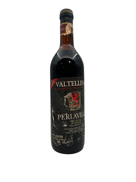Flaska Valtellina Perlavilla rött vin 1973