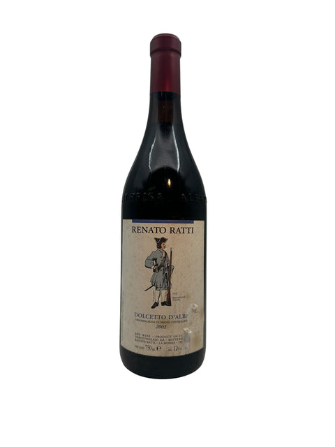 Bouteille de vin rouge Dolcetto d'Alba Renato Ratti 2002