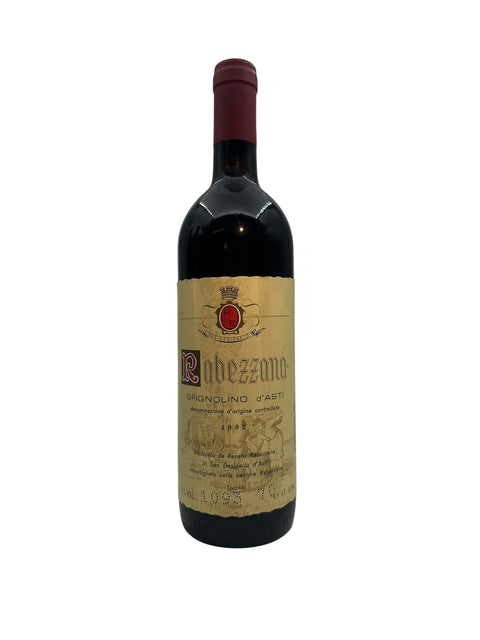 Flaske af Grignolino d'Asti Rabezzana 1992 rødvin