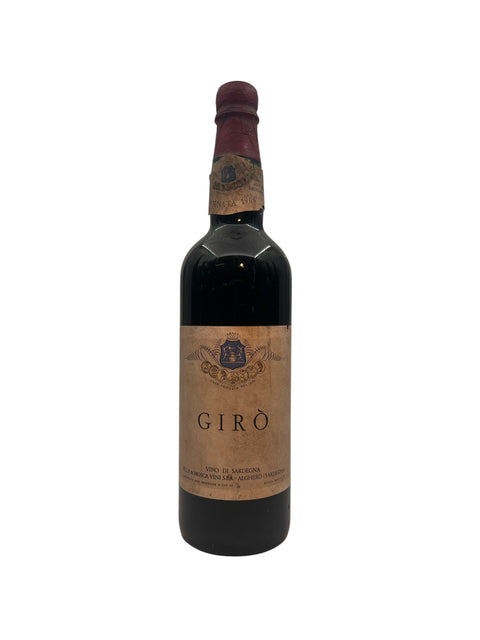Flaske af Girò Sella & Mosca 1966