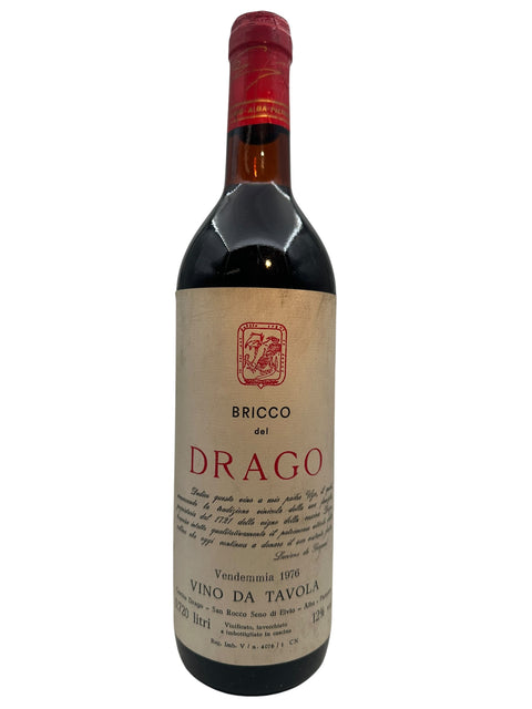 Flaske af Bricco del Drago 1976 rødvin