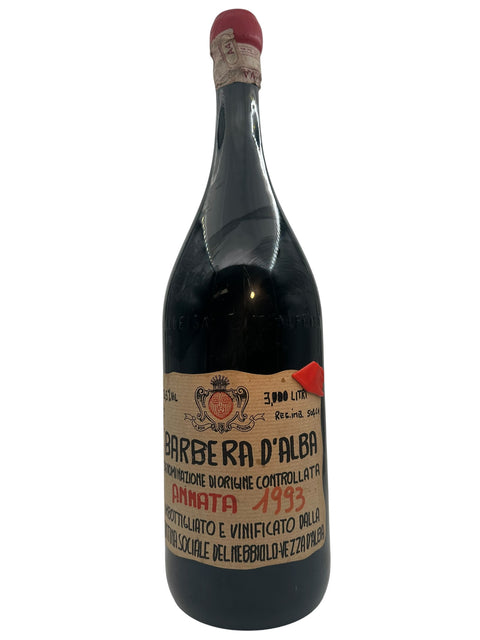 Barbera d'Alba Vezza 1993 rødvin med tydelig etiket