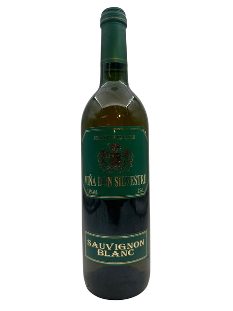 Bottle of Sauvignon Blanc Viña Don Silvestre