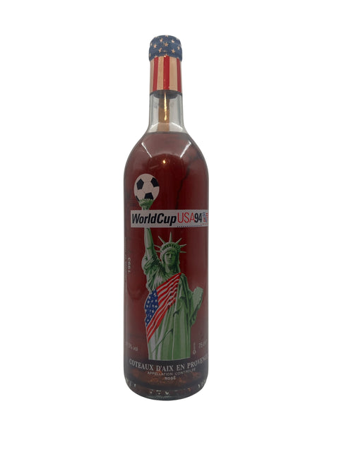Flasche Roséwein Coteaux d'Aix en Provence mit Freiheitsstatue