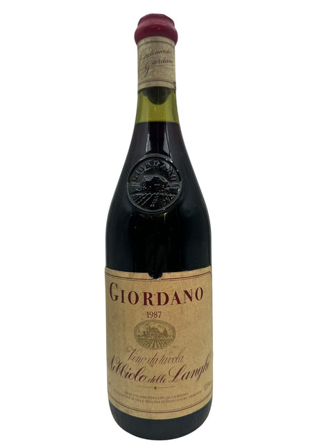 Bottle of Nebbiolo delle Langhe Giordano 1987